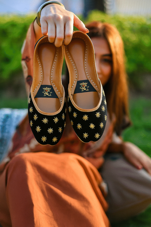 Noor-e-Zuakh Black – Handcrafted Khussa with Golden  Tilla Work - Image 5